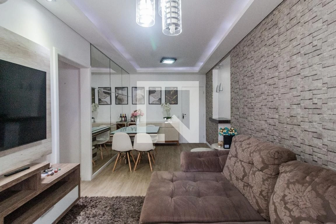 Furnished apartment, 77 m², with a glass-enclosed balcony — photo 12