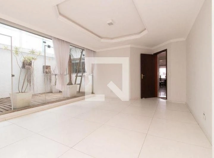 Casa para aluguel com 7 quartos e varanda em 850 m² — photo 7
