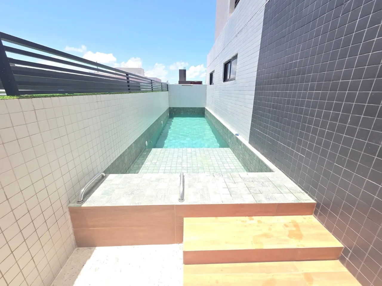 56 m² house with a home office and a water view — photo 11