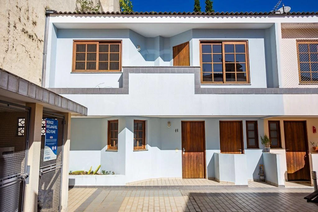 3 quartos e banheira: casa de 189 m² — photo 50