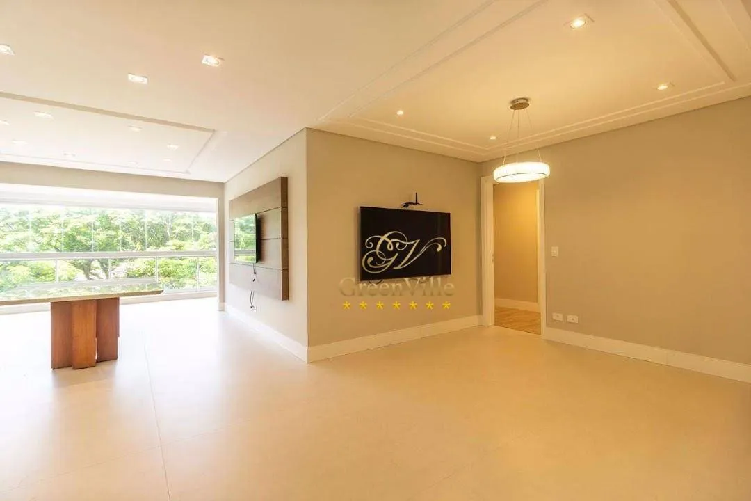 4-bedroom rental apartment with 297 m² and 3 parking spots — photo 28