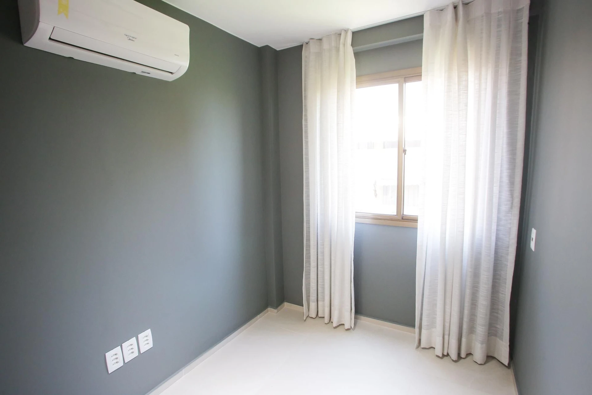 3-bedroom apartment in a building with a sauna — photo 4