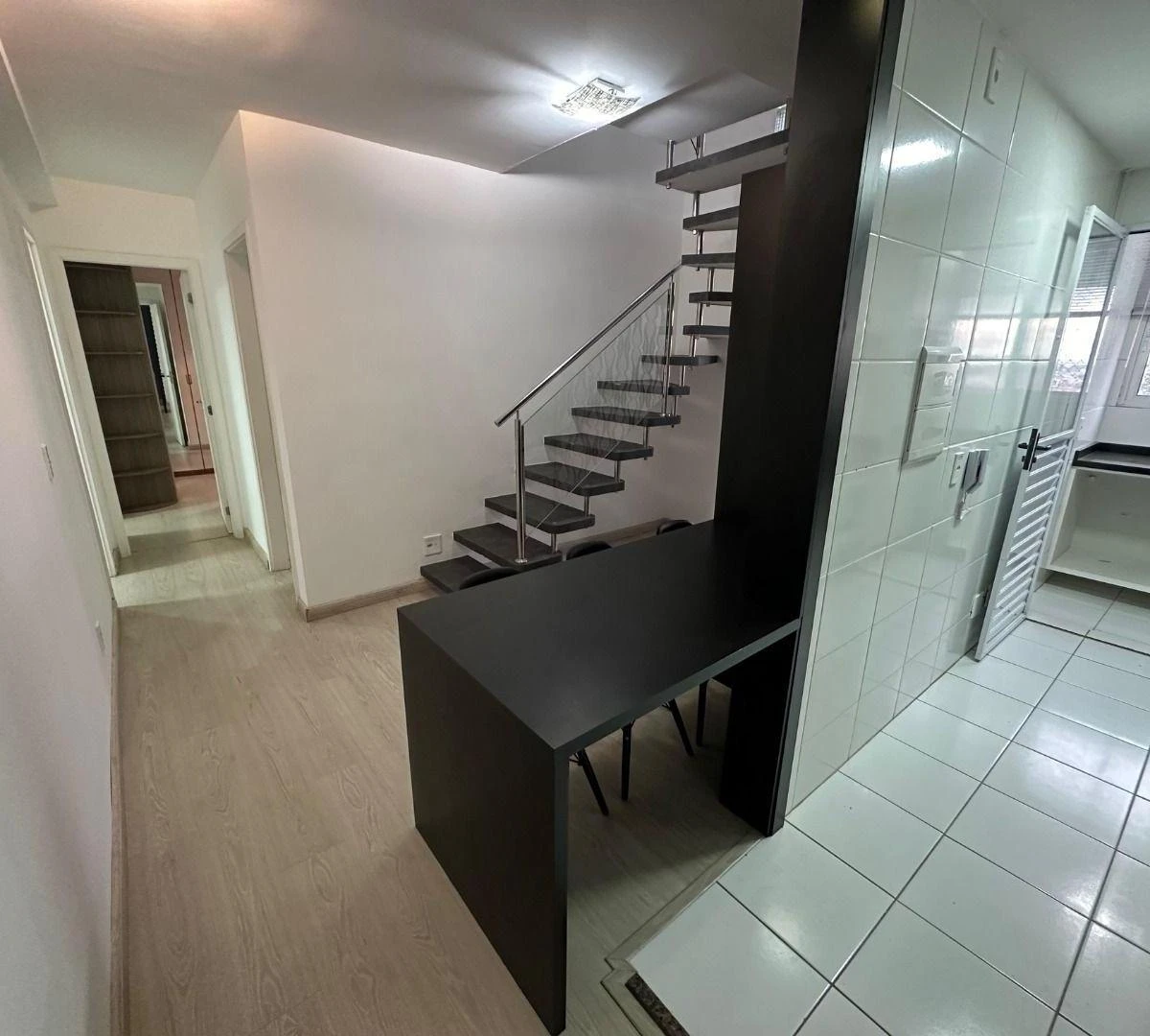 2-bedroom apartment with a home office in Curitiba — photo 24