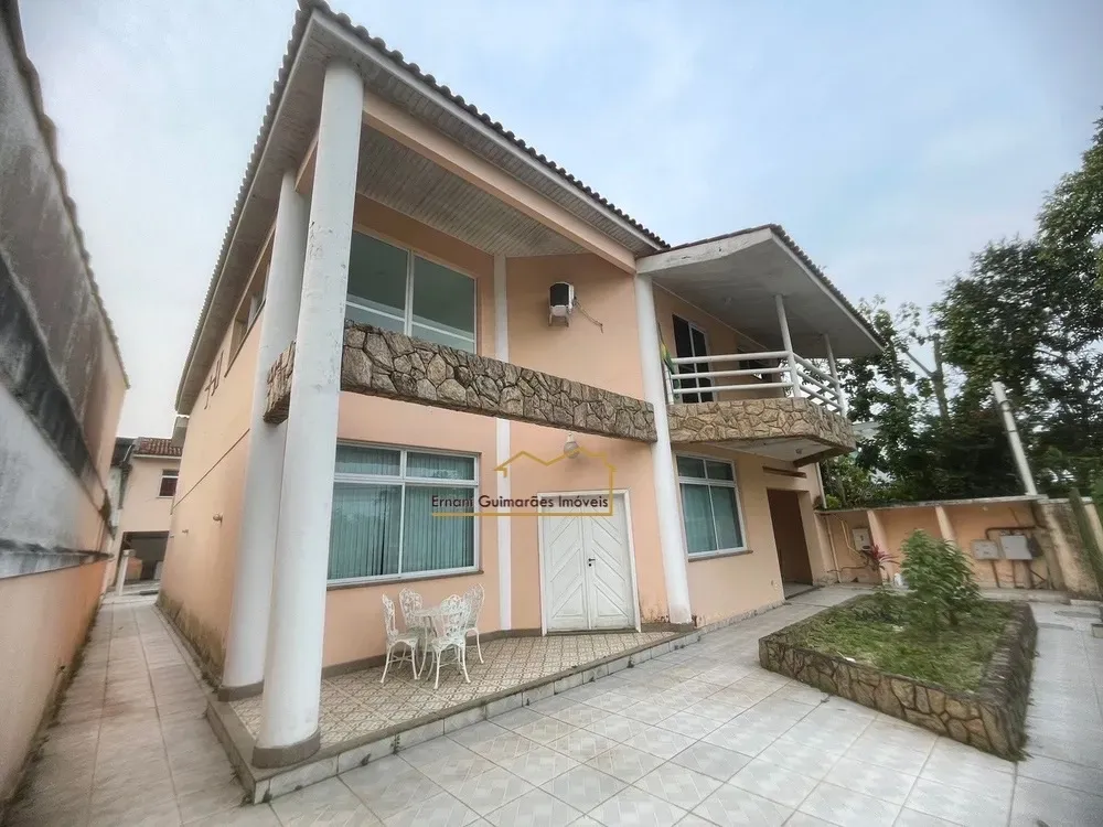 6-bedroom house with a mountain view in Rio de Janeiro — photo 37