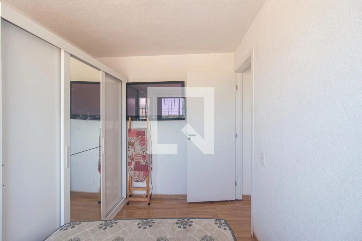 Rental apartment with 2 bedrooms and 1 bathroom — photo 23