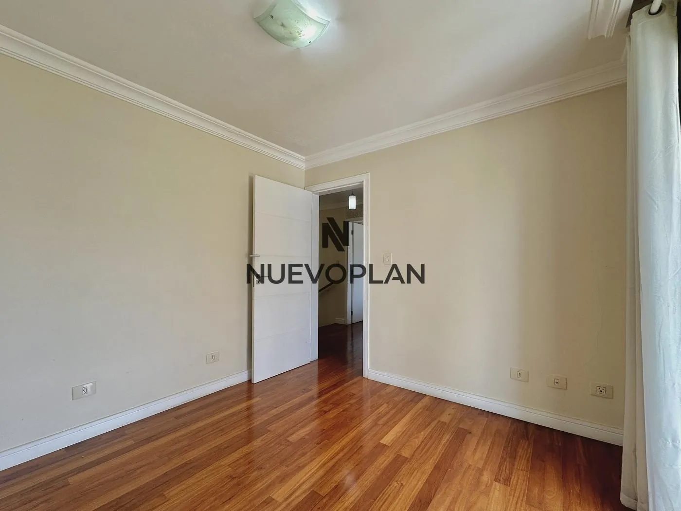 Furnished house, 276 m², with a home office — photo 7