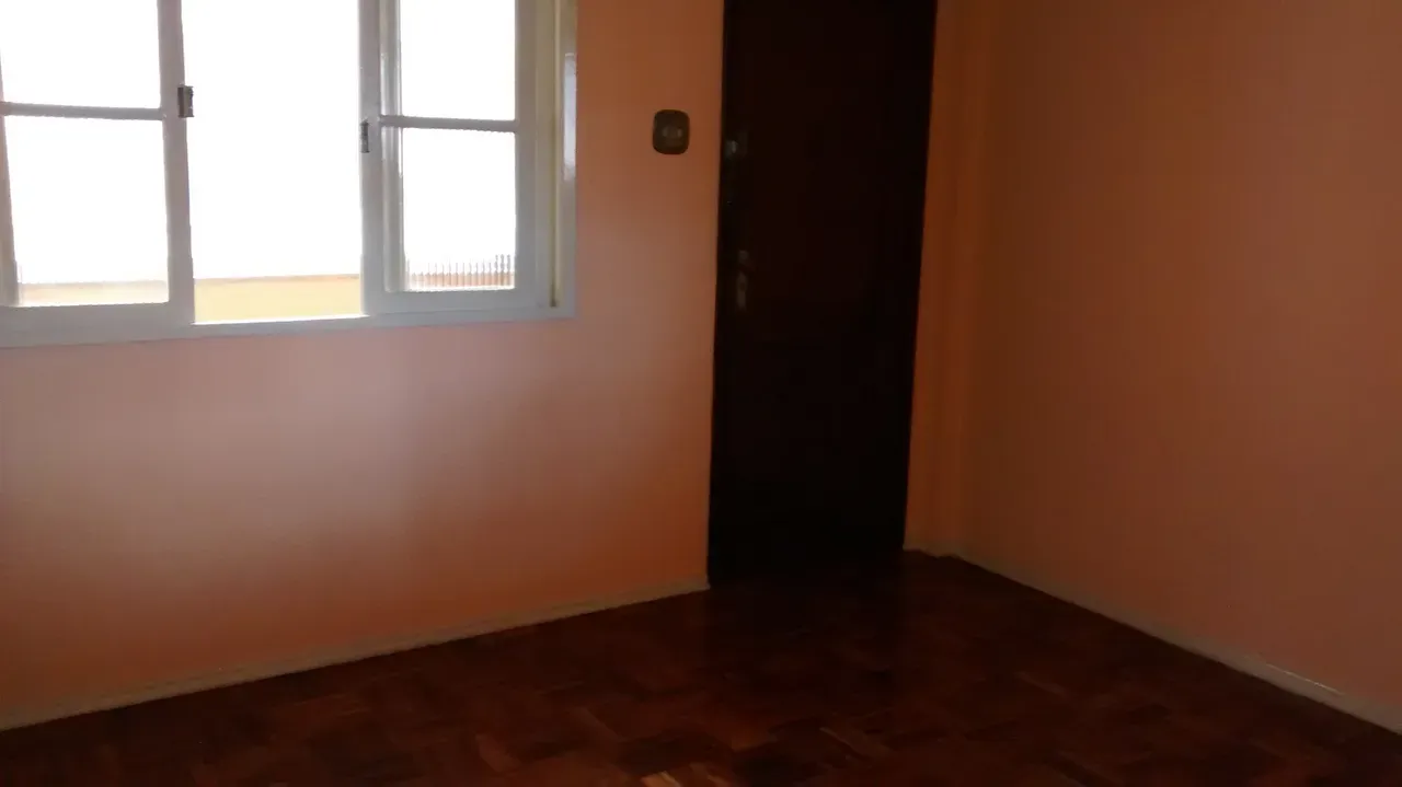 Apartment, 58 m², with wood or laminate floors