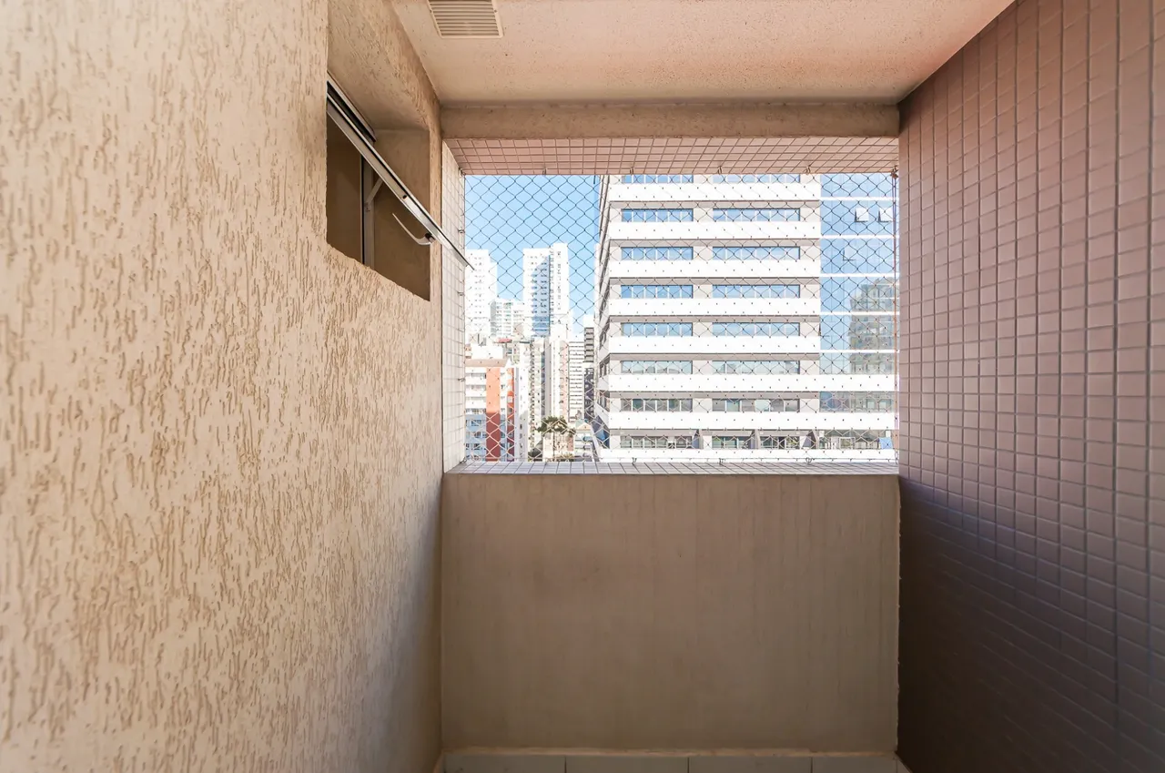Furnished apartment with an open-plan kitchen and 1 parking spot — photo 7