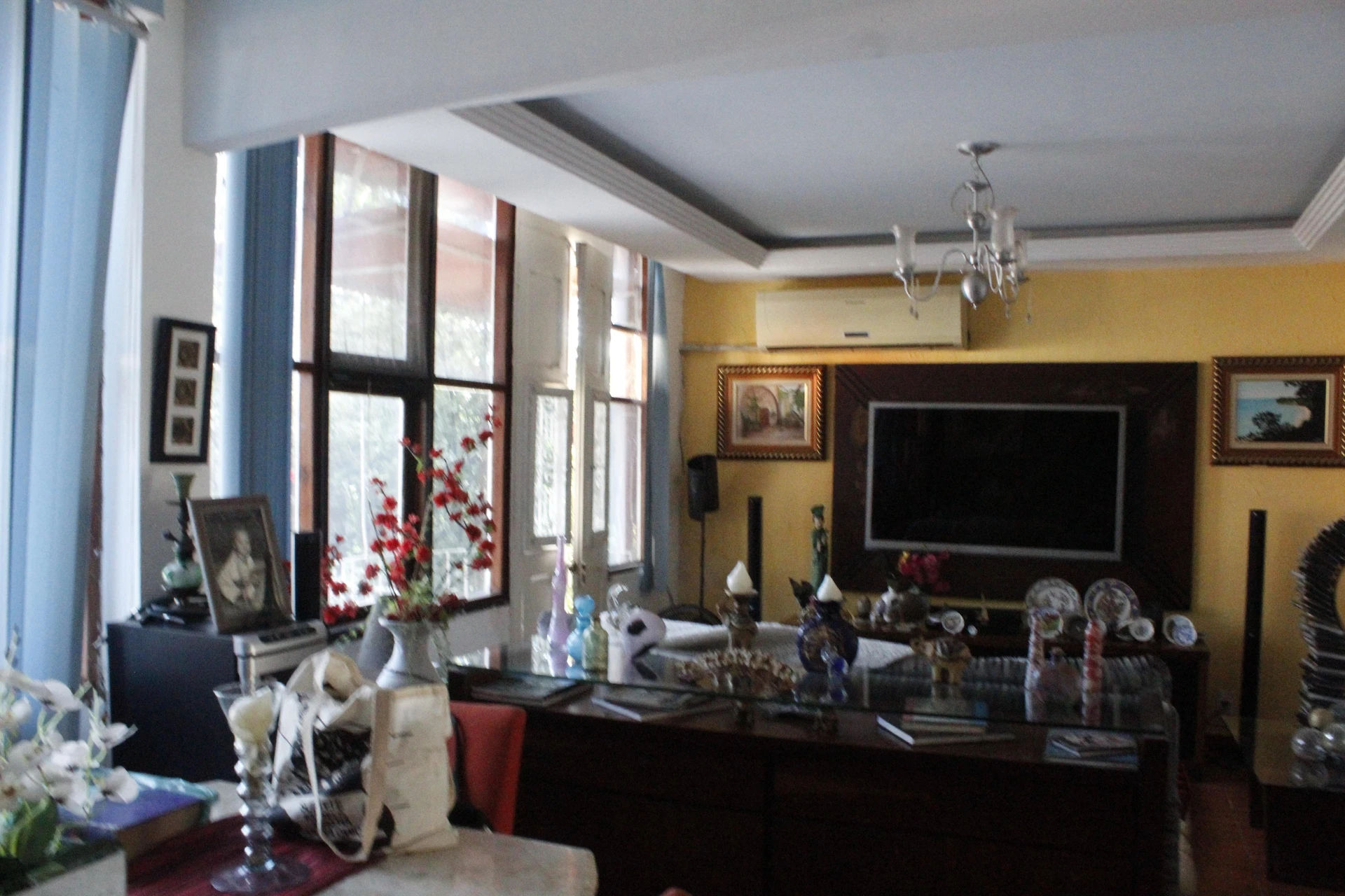 Furnished 4-bedroom house with private balcony — photo 36