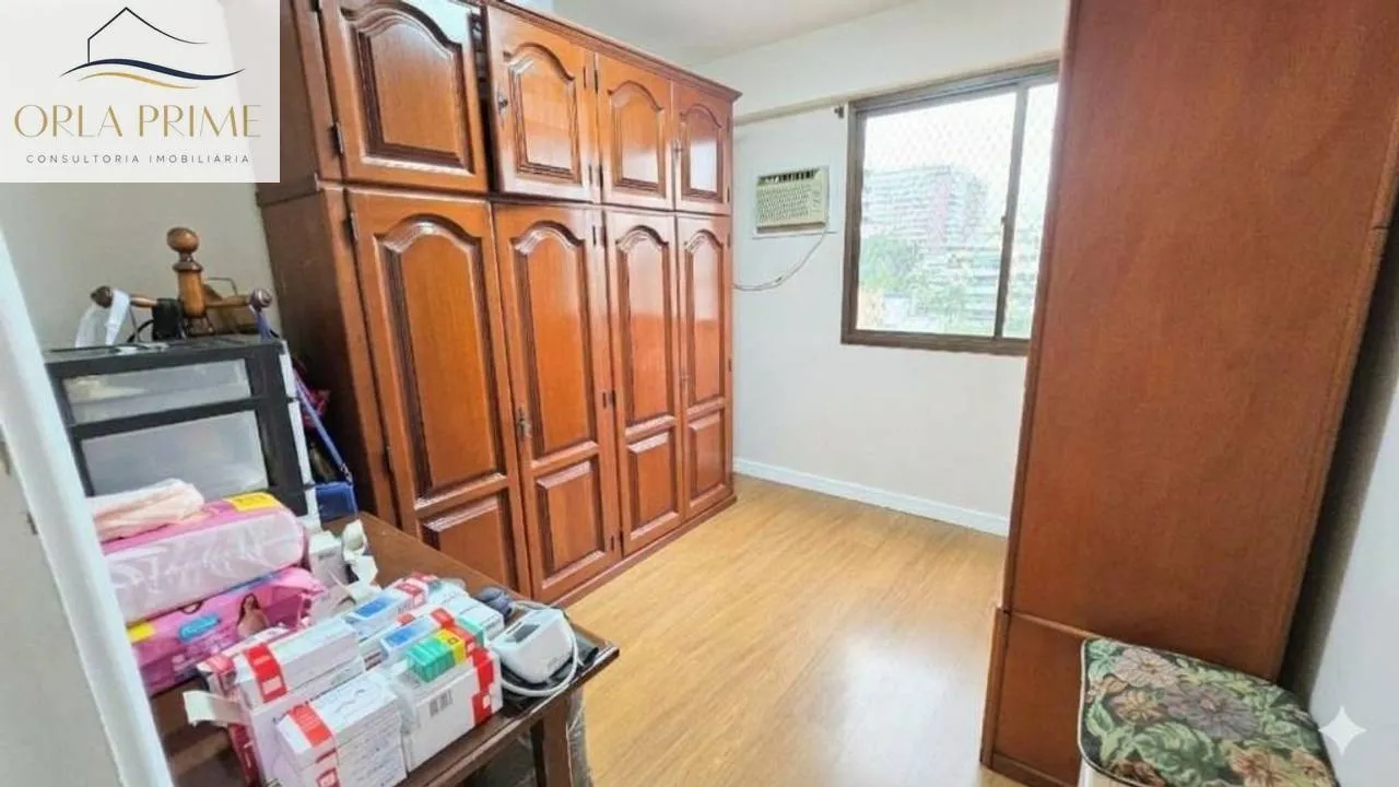 4-bedroom apartment with a water view in Rio de Janeiro — photo 16