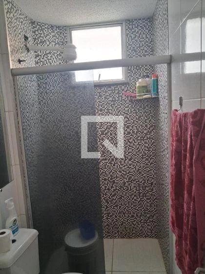 2-bedroom apartment with a washing machine