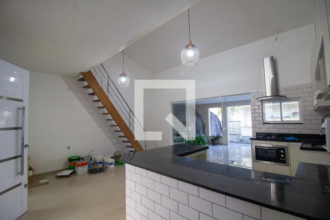 Дом 220 м² с грилем на балконе и собственным бассейном — photo 3