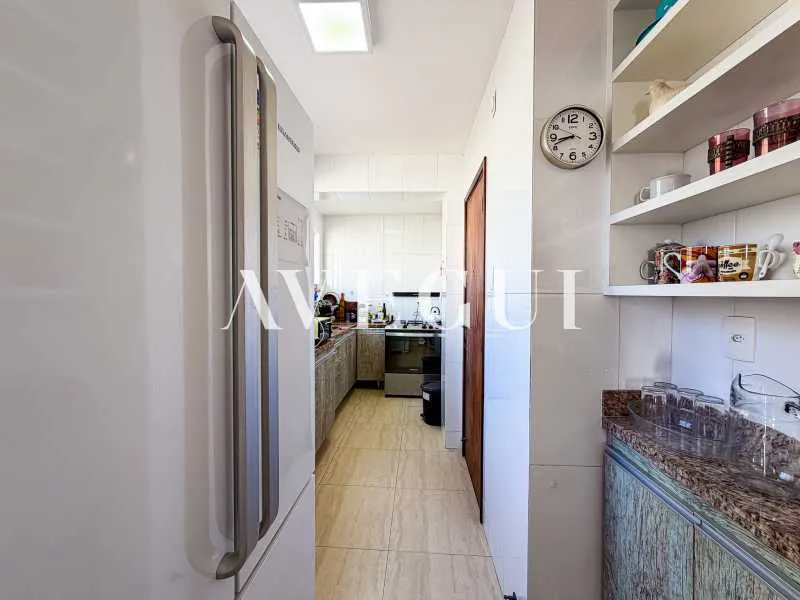 Furnished penthouse with 5 bedrooms and 3 bathrooms — photo 2
