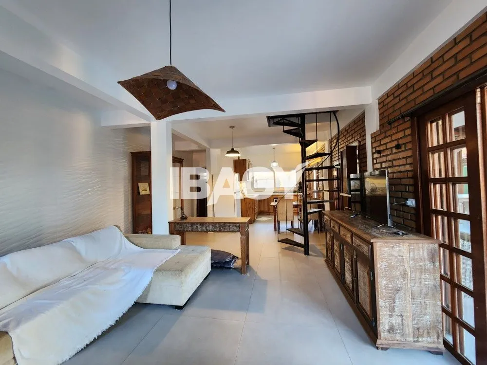 Furnished 2-bedroom house with balcony and 2 parking spaces — photo 6