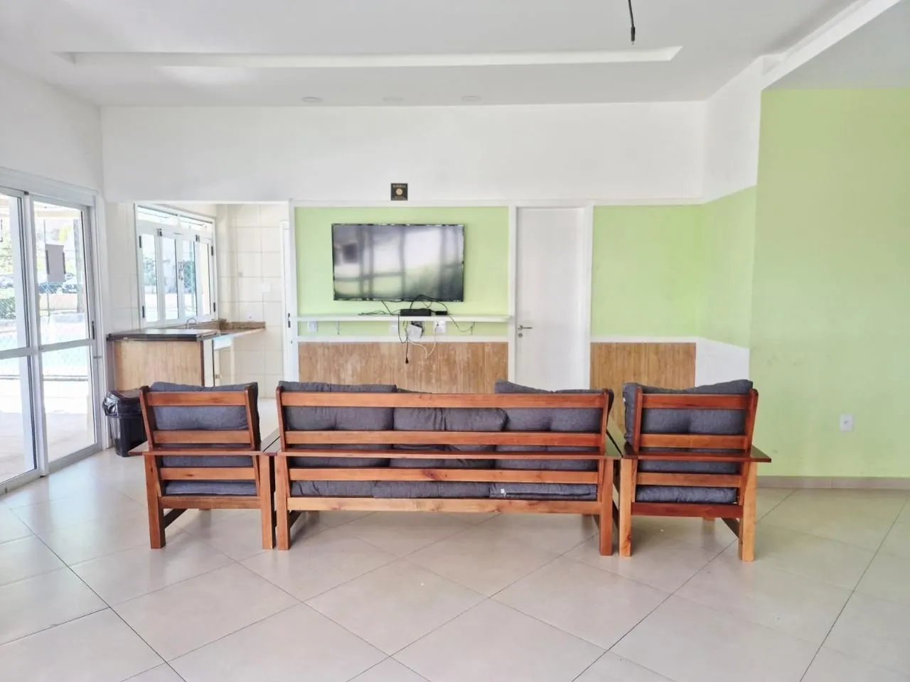 Квартира 74 м² з власним басейном та заскленим балконом — photo 34