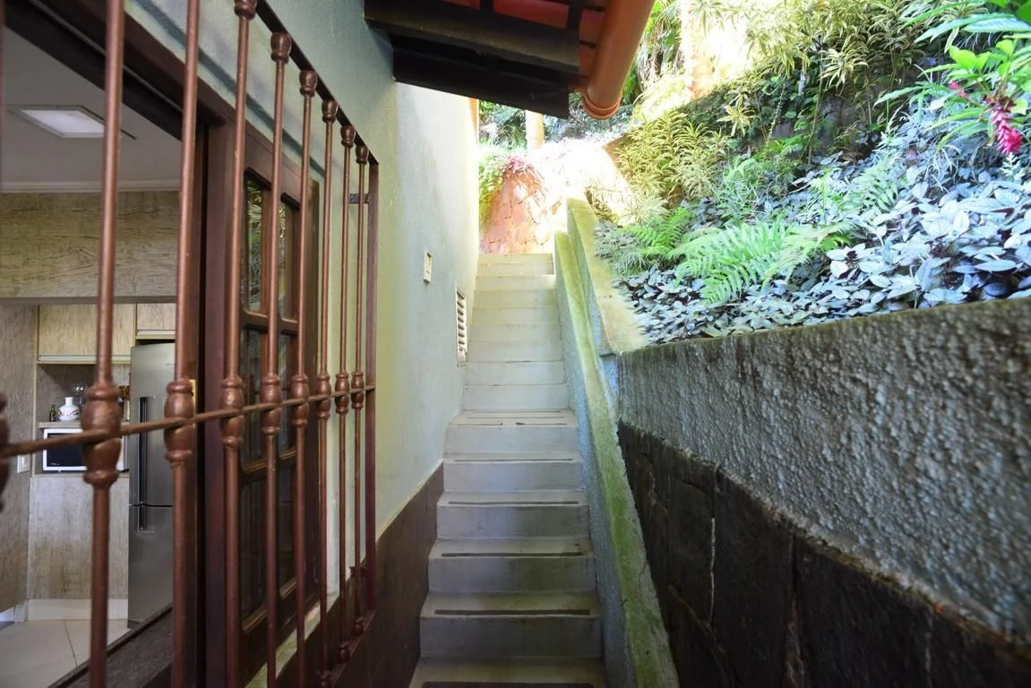 Furnished house, 530 m², with a grill on the balcony — photo 10