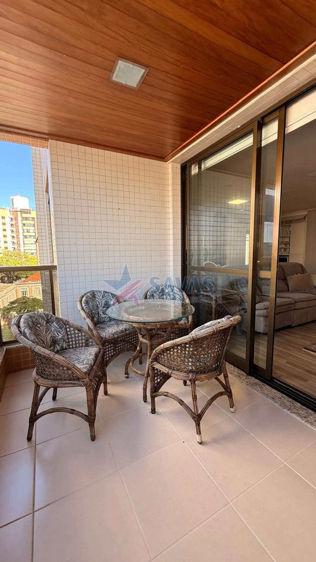Apartamento amueblado con 3 suites y 2 plazas de garaje — photo 11