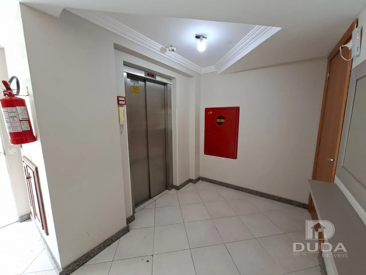 Apartment on the 5th floor with a grill on the balcony — photo 18