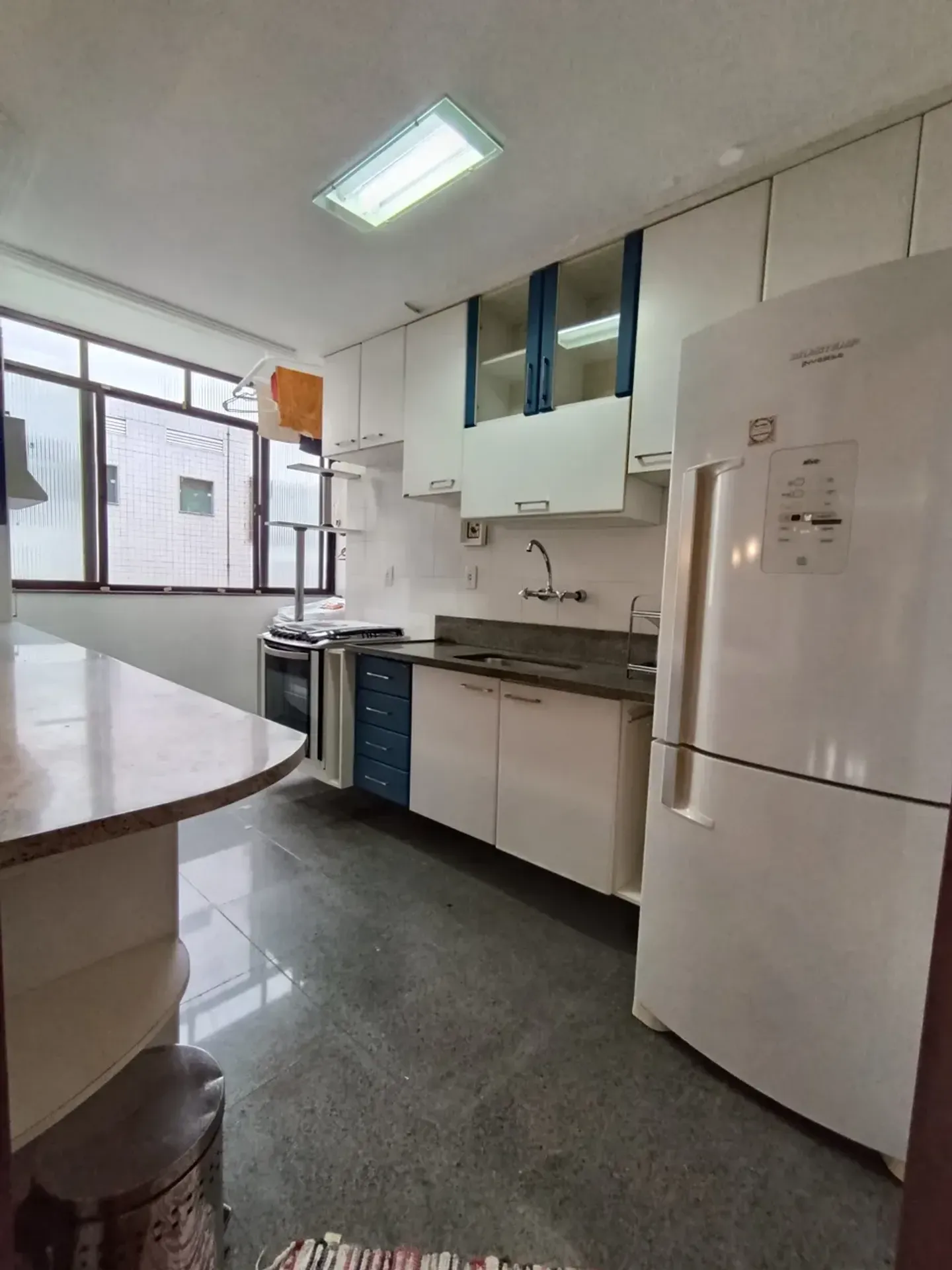 Apartamento sem mobília com cozinha separada e 2 quartos — photo 40