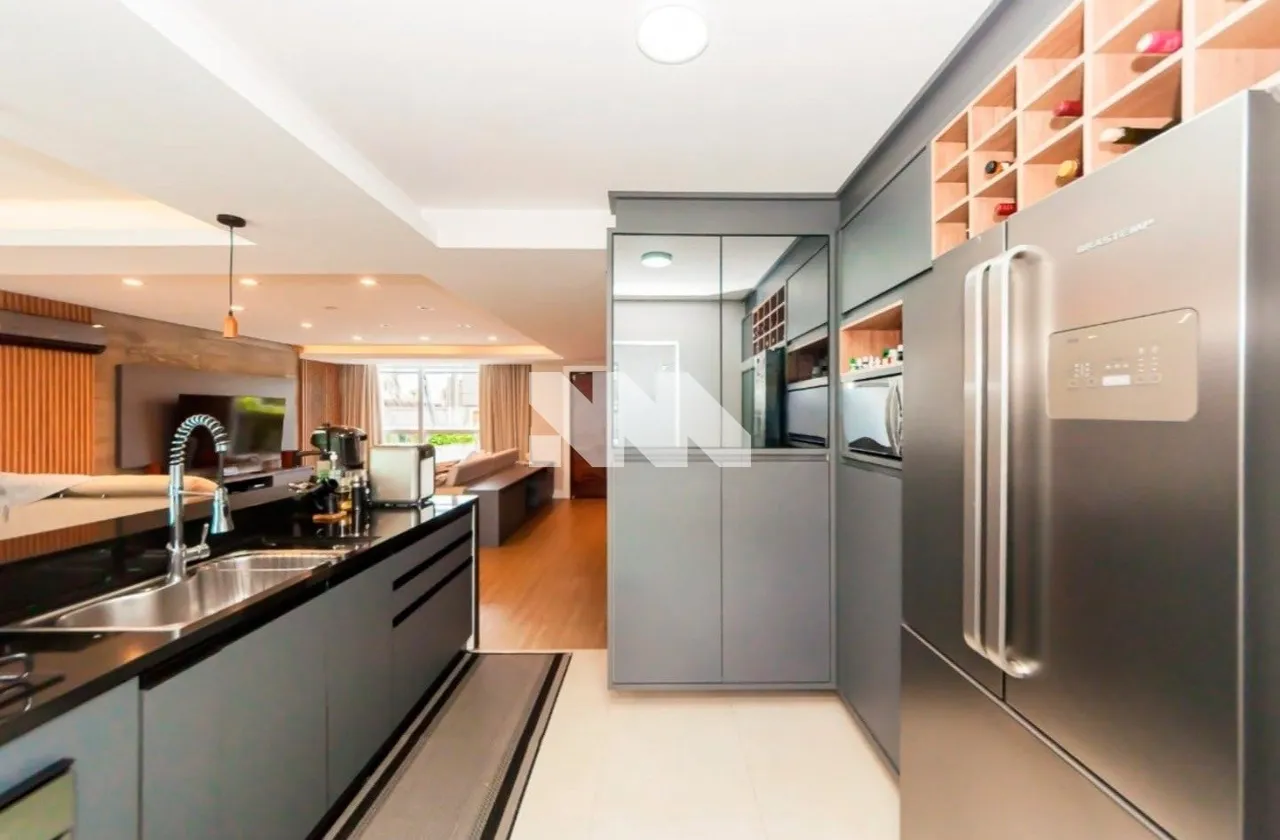 House with 3 en-suite bedrooms and 5 baths, 350 m² — photo 9