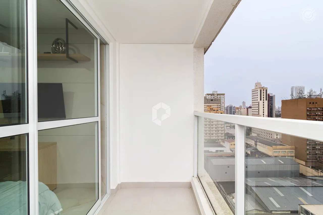 Furnished 1-bedroom apartment with balcony — photo 4