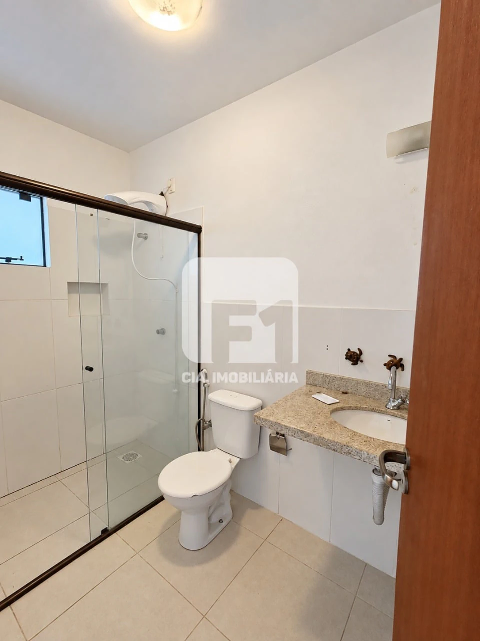 2-bedroom house with a private BBQ in Florianópolis — photo 8