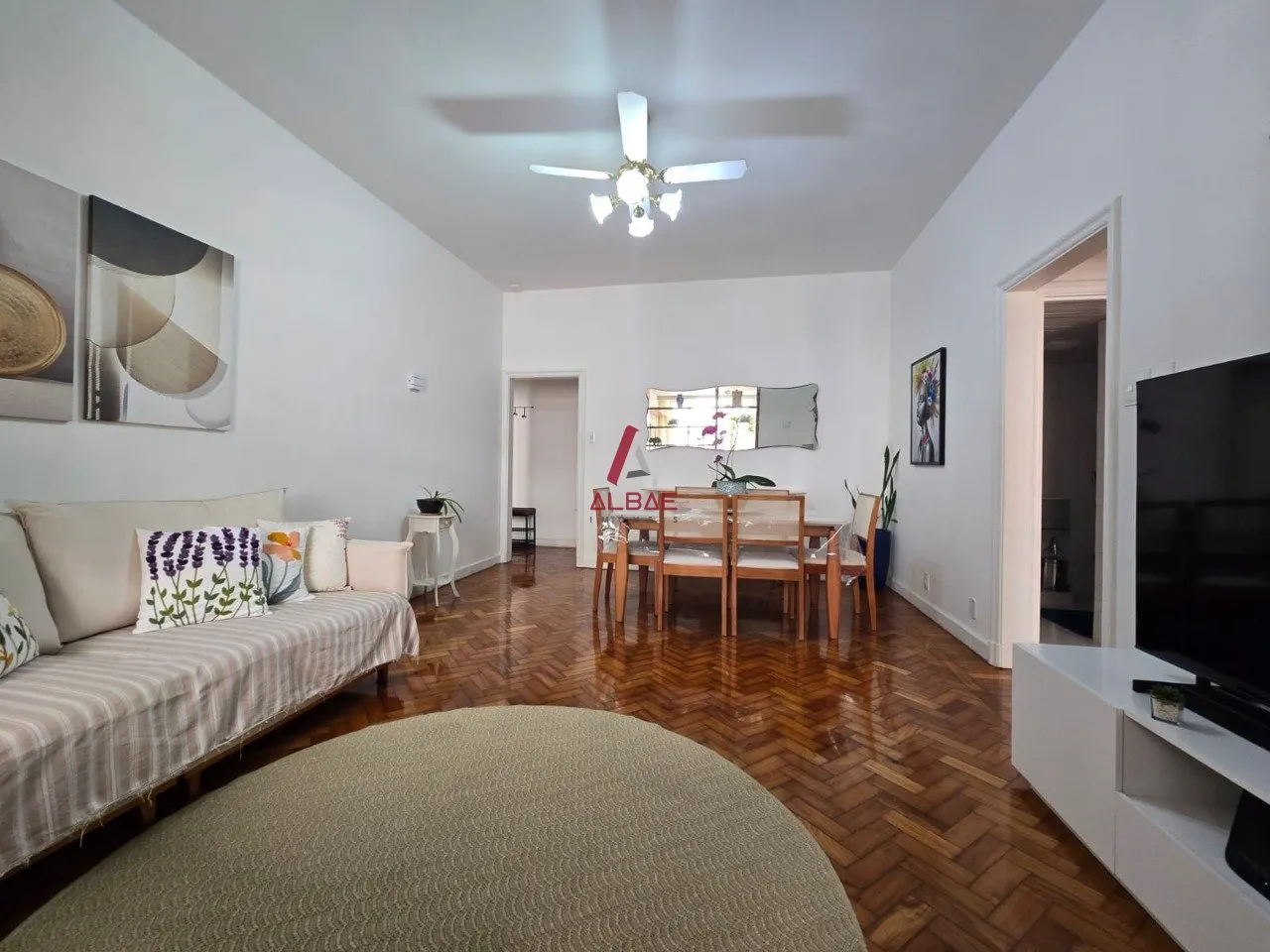 2-bedroom apartment with balcony and a full set of 3 baths — photo 4