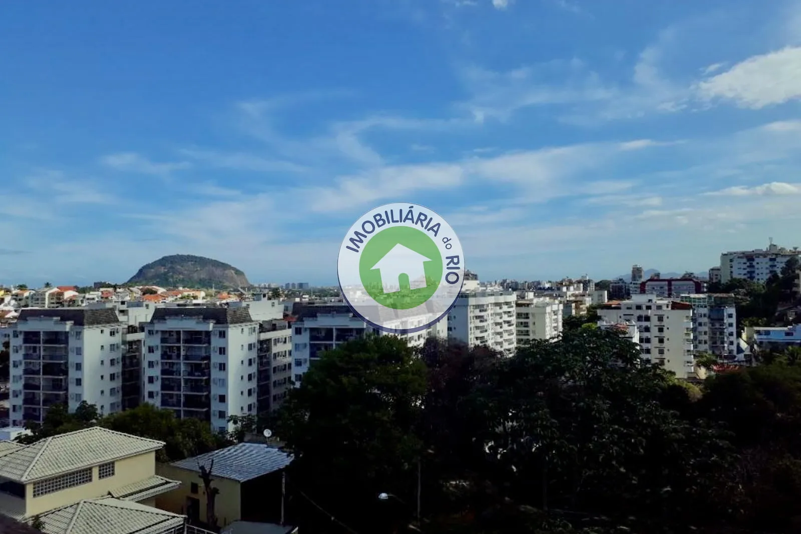 Casa com 3 suítes e 4 banheiros, 600 m² — photo 18