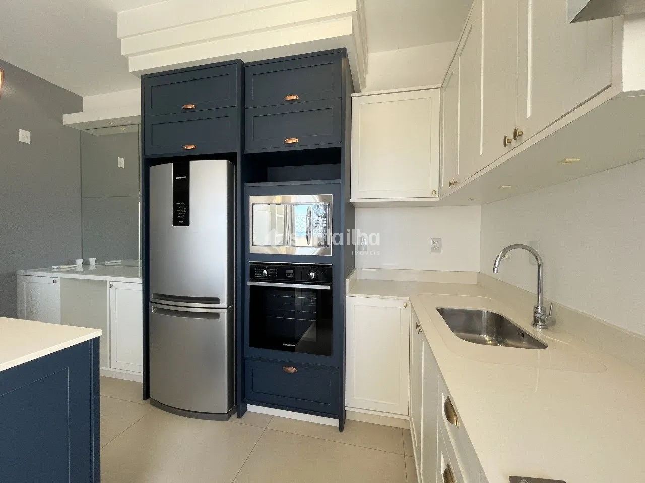 Duplex apartment with 219 m², 3 bedrooms and open-plan kitchen — photo 16
