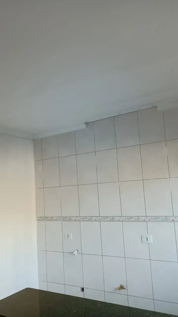 40 m² unfurnished apartment with 1 bedroom and balcony — photo 3