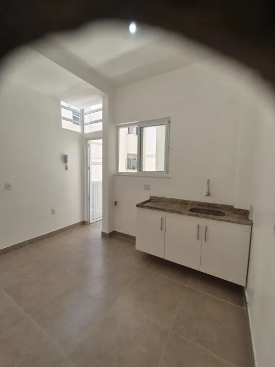 80 m² apartment with 3 bedrooms, 2 bathrooms — photo 19
