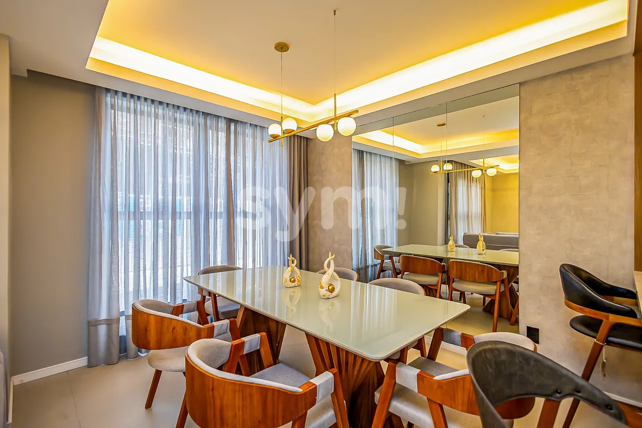 172 m² condominium house with open-plan kitchen — photo 8