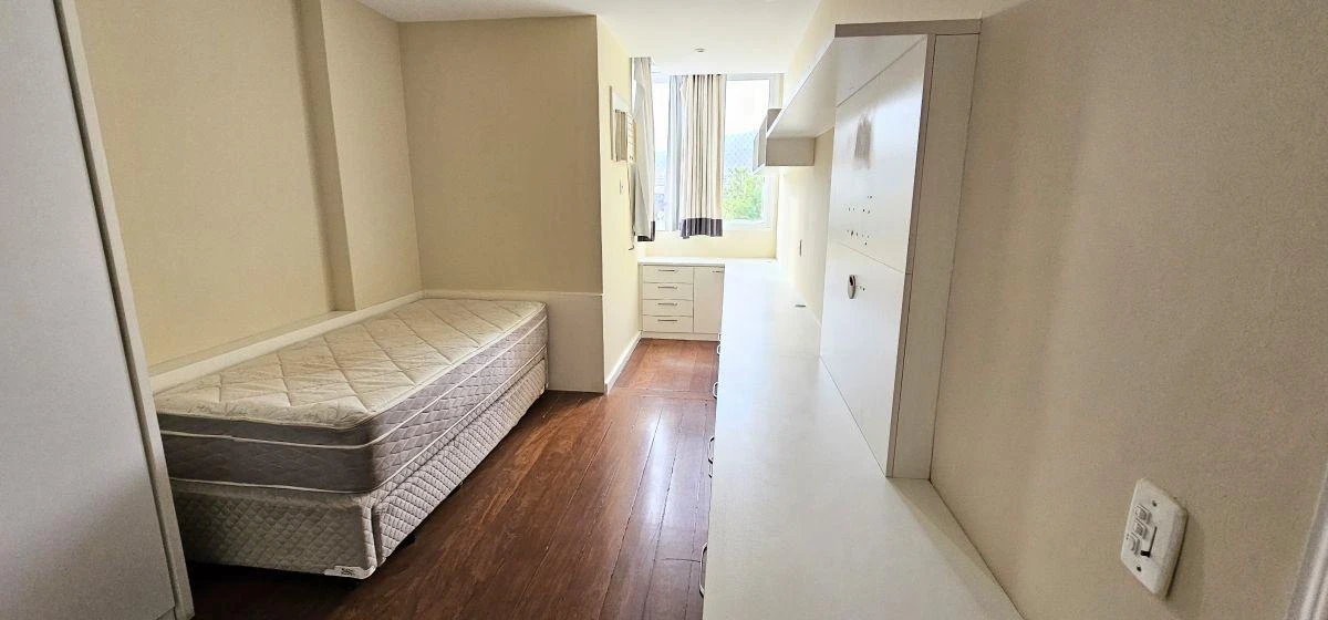 197 m² furnished apartment with 3 bedrooms and 2 parking spaces — photo 38