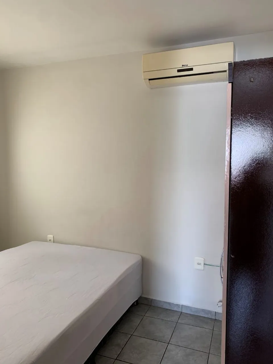 Studio without parking with built-in wardrobes and balcony