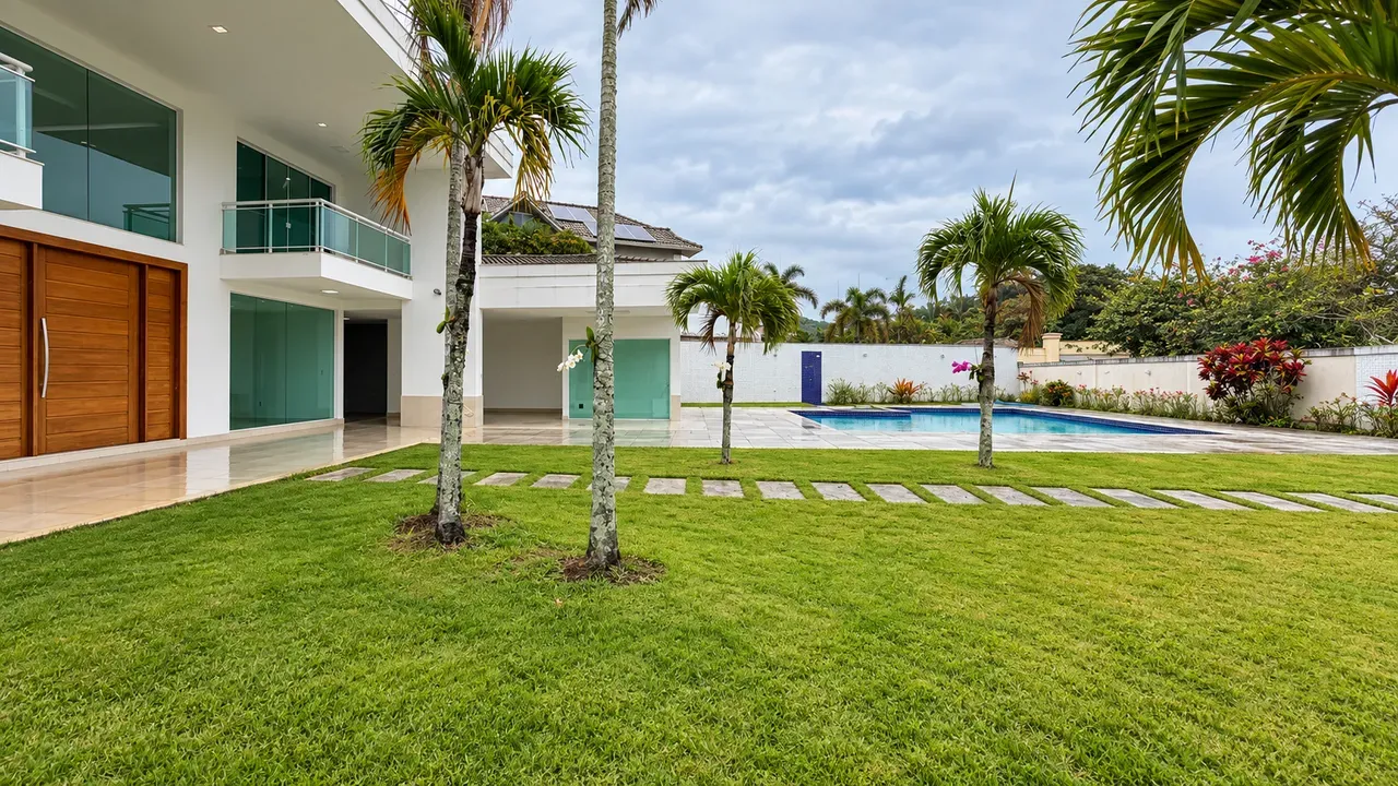 Casa com janelas do piso ao teto, Barra da Tijuca — photo 28