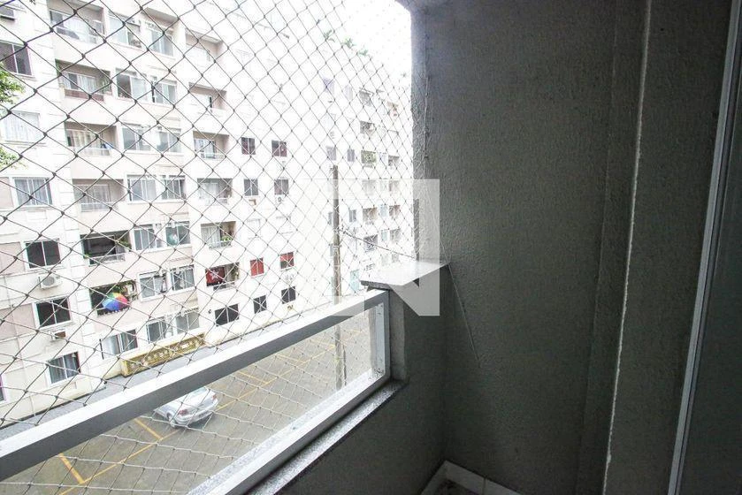 2-bedroom apartment in a building with a gym — photo 30