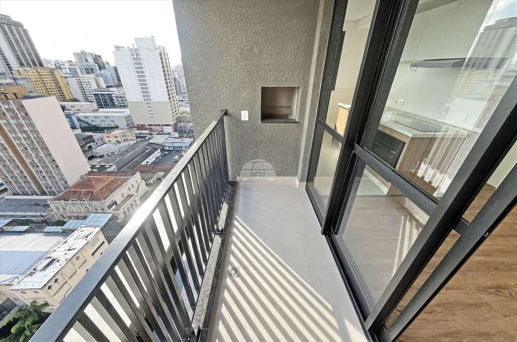 81 m² 2-bedroom apartment with covered parking — photo 3
