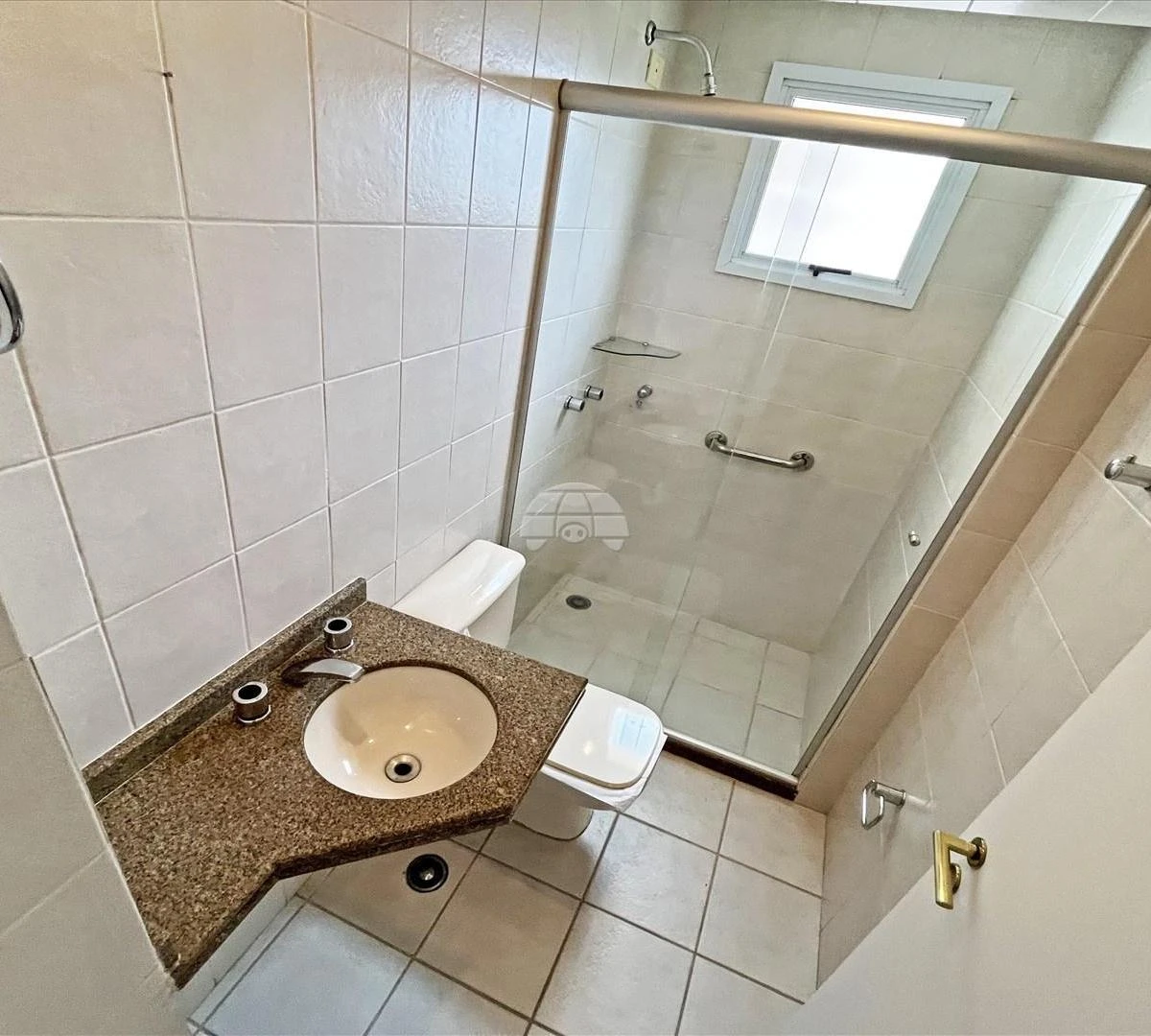 Apartment, 156 m², with a glass-enclosed balcony — photo 17