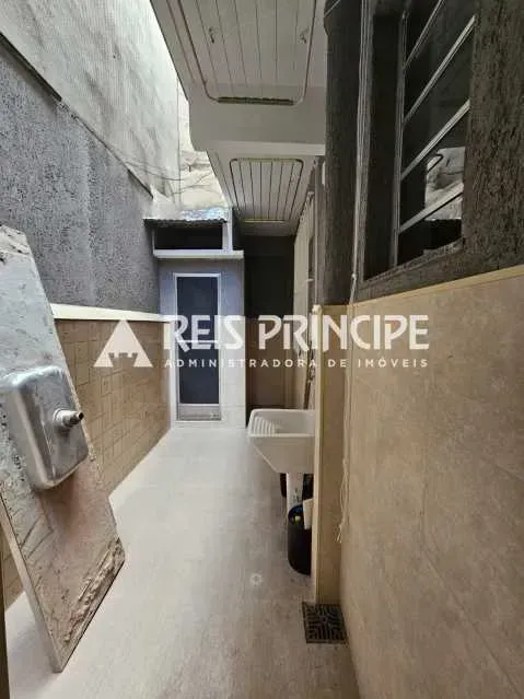 House with 2 bedrooms and 2 bathrooms, gas stove — photo 11