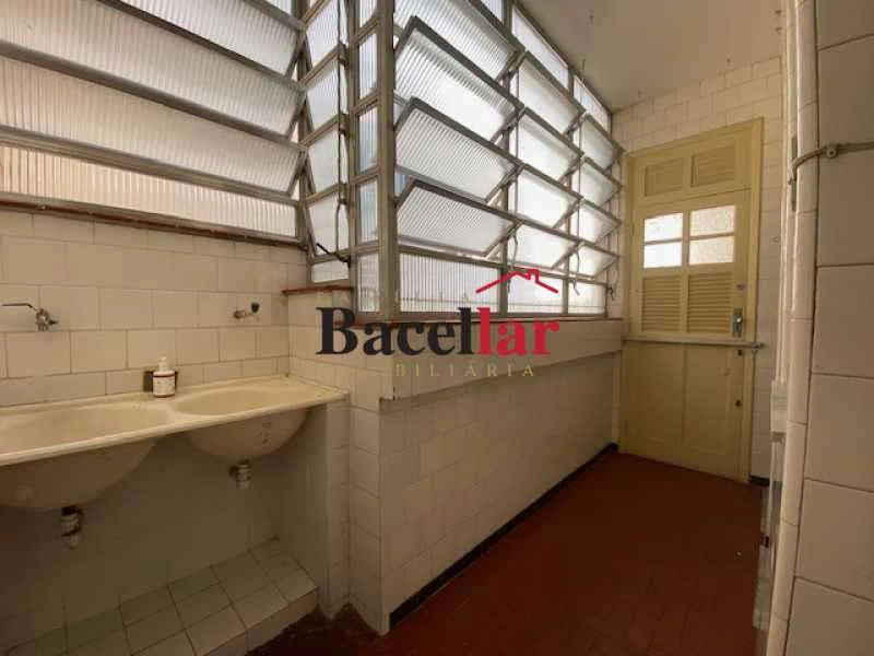 115 m² apartment with 3 bedrooms, 2 bathrooms — photo 24