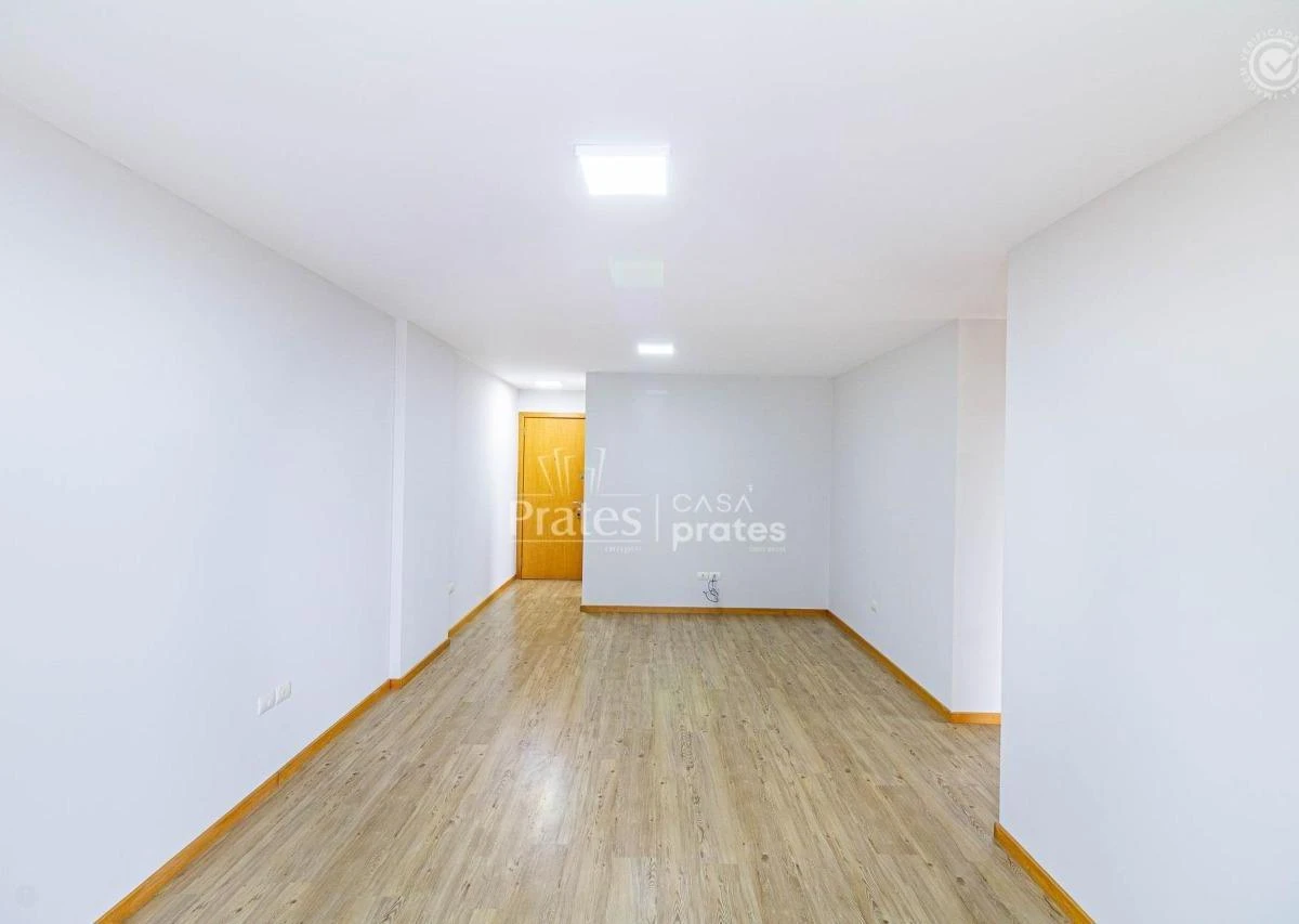 Washing machine in a 2-bedroom apartment, 81 m² — photo 16