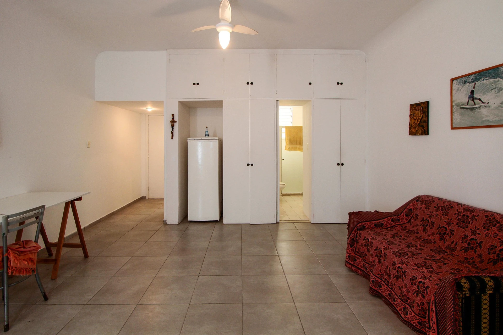 Monoambiente con espacio de home office en Rio de Janeiro — photo 8
