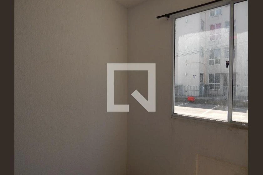 2-bedroom apartment in a building with a pool — photo 25