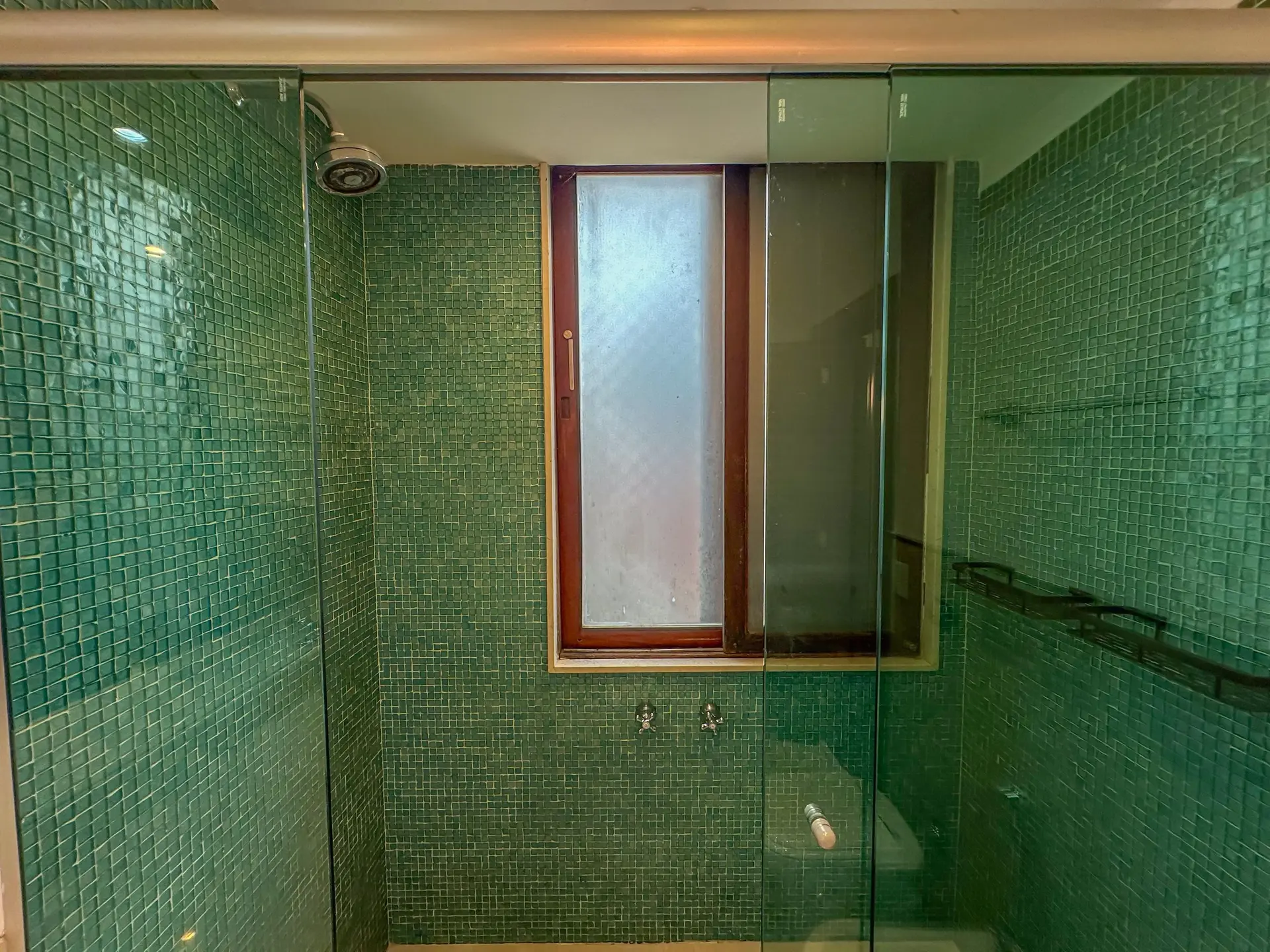 Apartment, 275 m², with a glass-enclosed balcony — photo 41