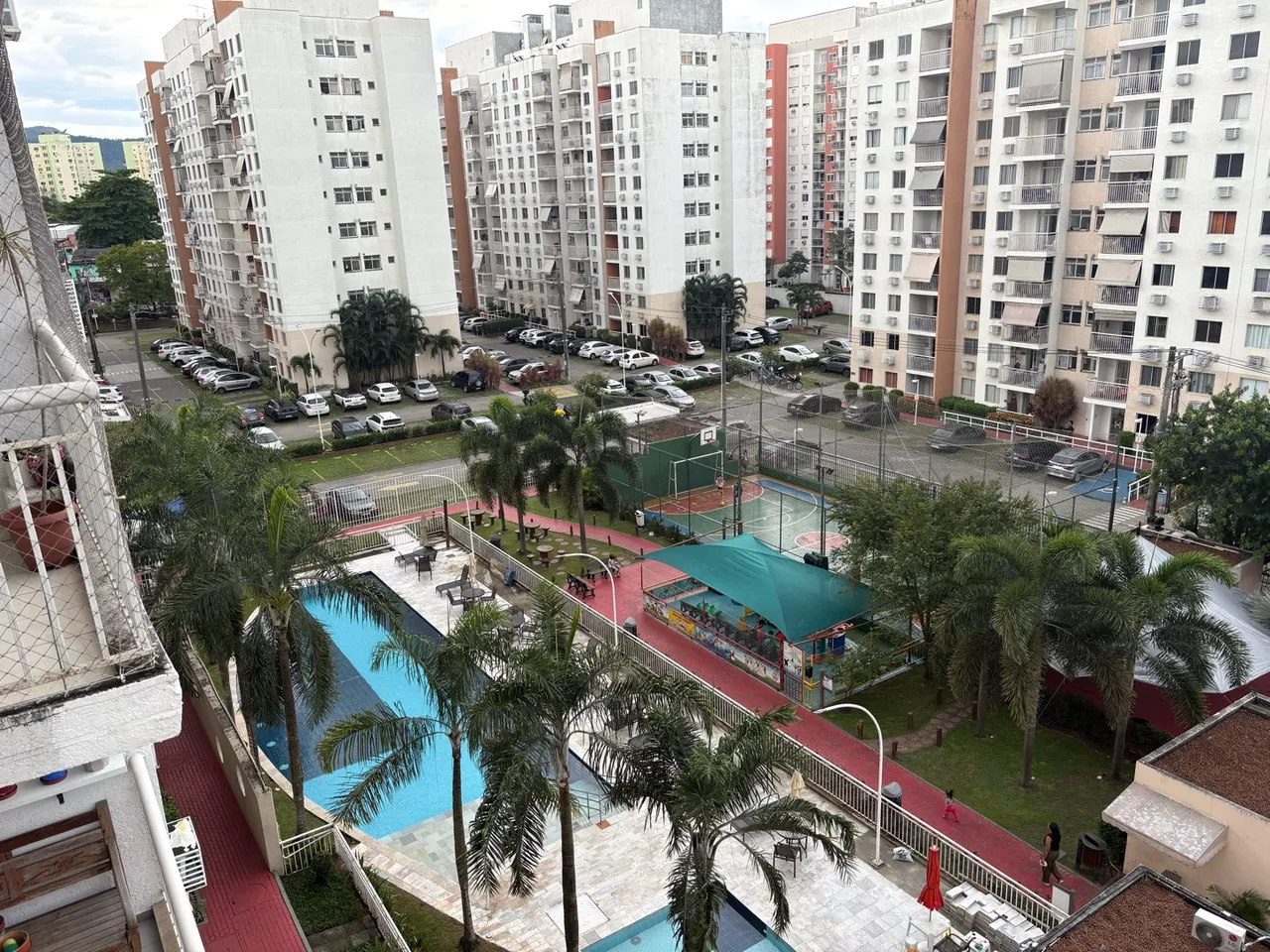 Mountain view in a 2-bedroom apartment, 48 m² — photo 3