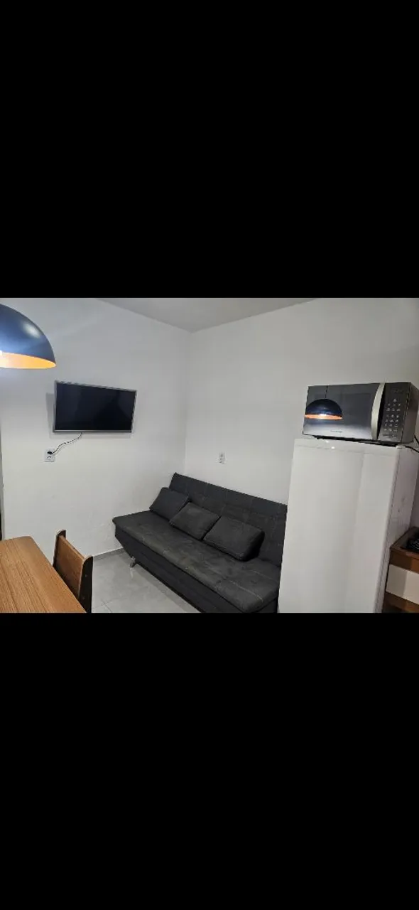 Unfurnished studio with 1 bedroom and kitchenette — photo 3
