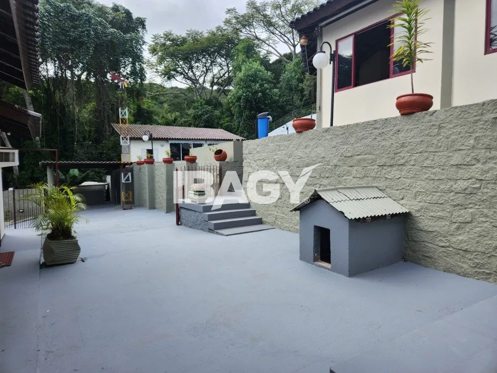 Rental house with 4 bedrooms and 2 en-suites — photo 29