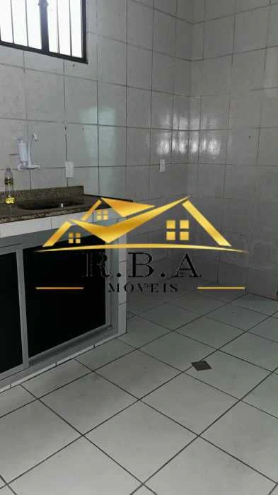 House with 1 bedroom and 2 bathrooms and tiled floors — photo 3
