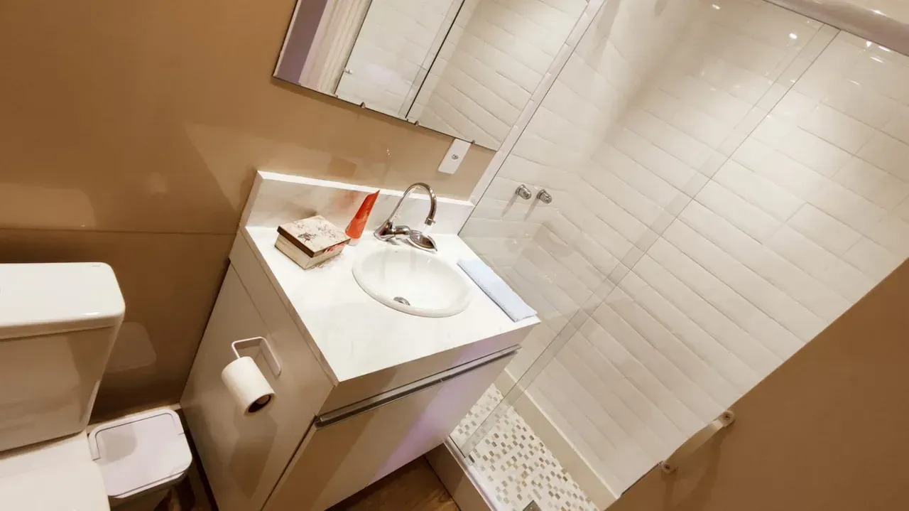 Furnished duplex apartment with 3 bedrooms and 169 m² — photo 15