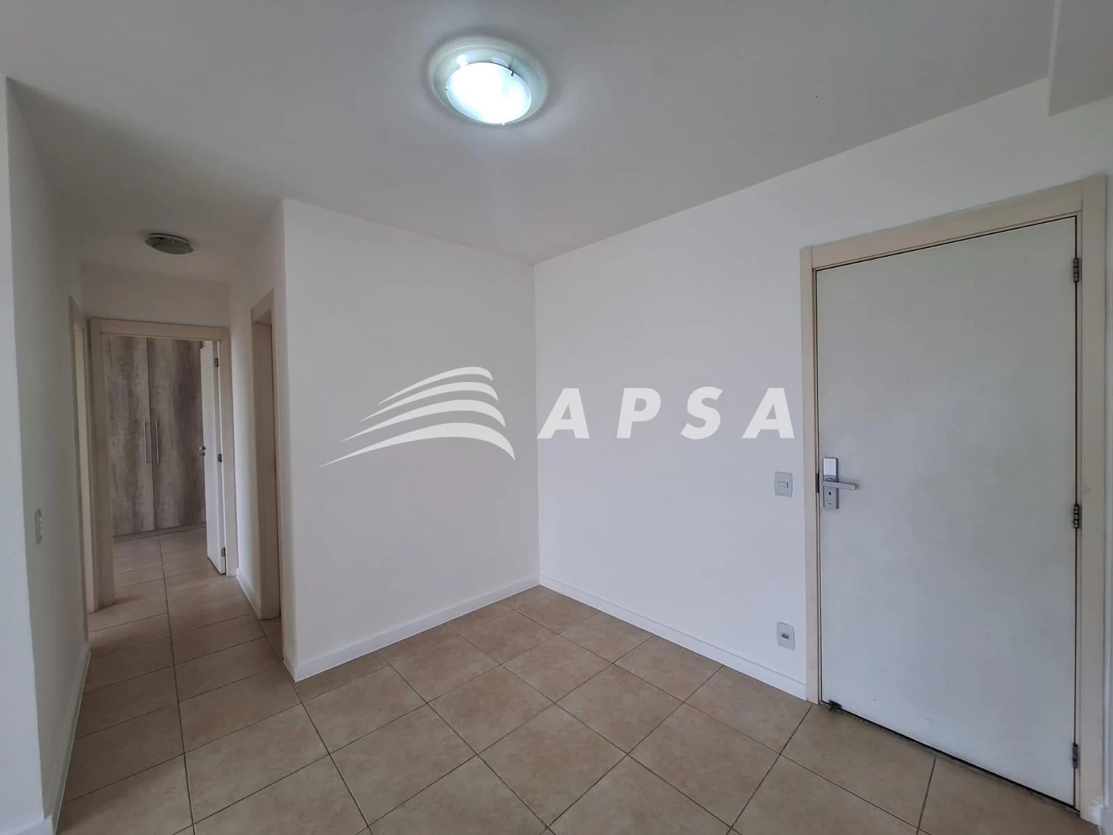 Apartment, 70 m², with a glass-enclosed balcony — photo 28